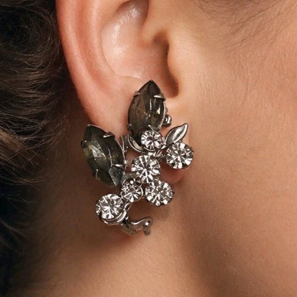 Vintage Beau Jewels Smokey Gray Rhinestone Clip On Earrings Cluster Stones